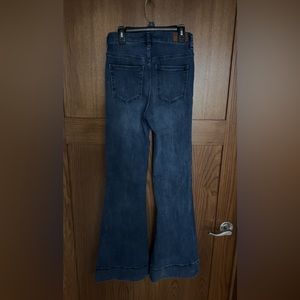 Express Women’s Flared Jeans